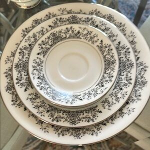 Noritake 6910 Elegant Black and White Dinnerware Set